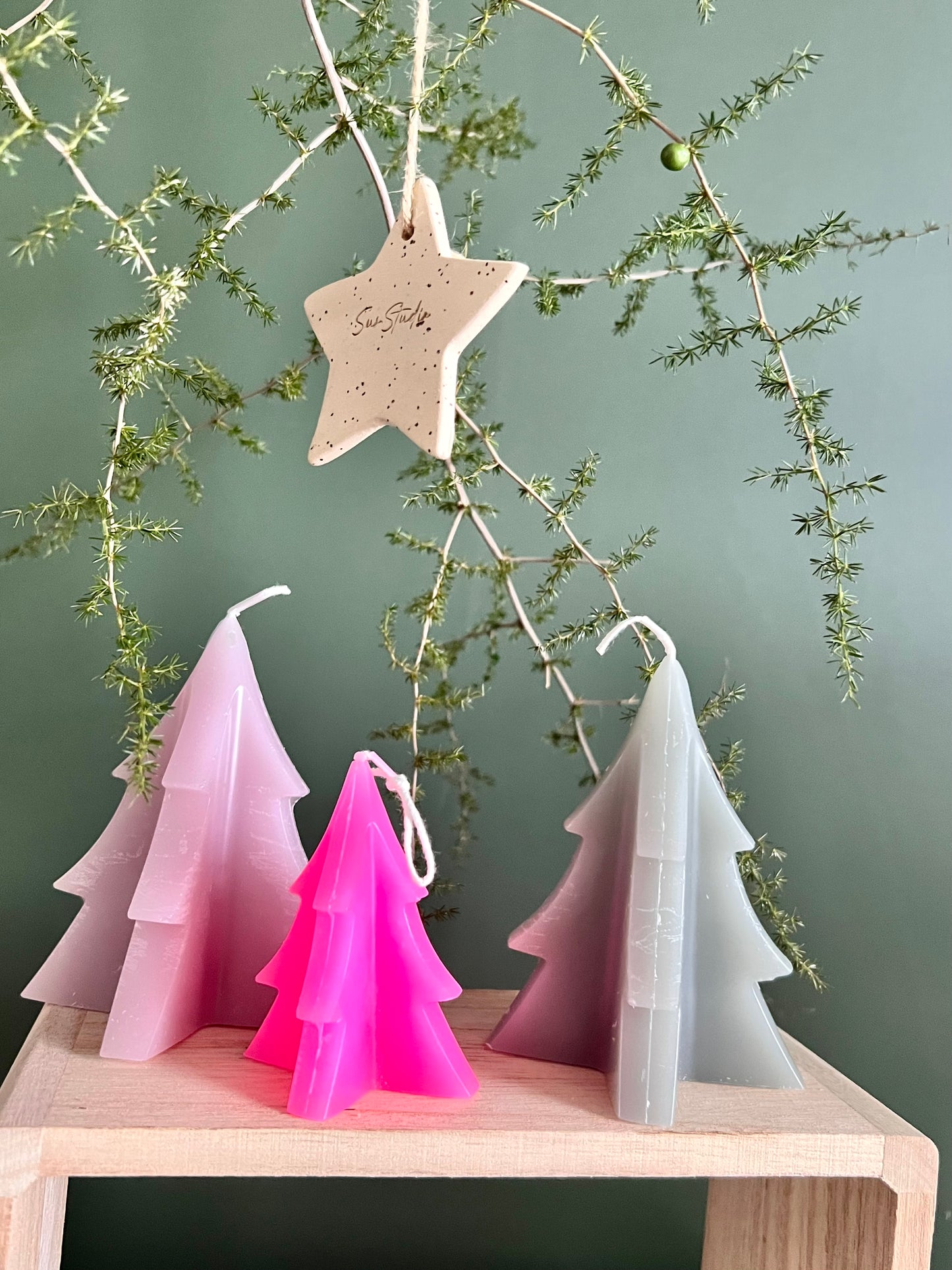 Kerstboom kaars fel roze - Maat S